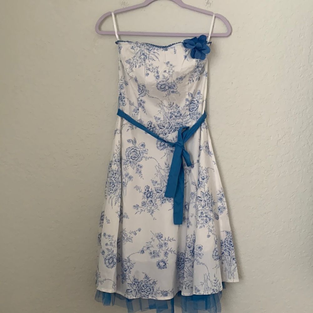 Ruby Rox Strapless Floral Dress Size 9